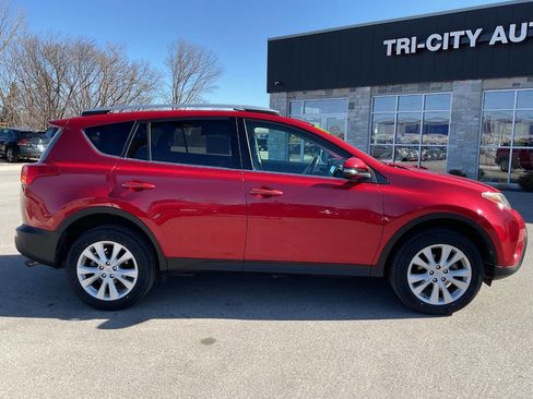 Used 2014 Toyota RAV4 Limited image 9