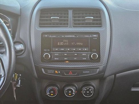 Used 2016 Mitsubishi Outlander Sport ES image 12