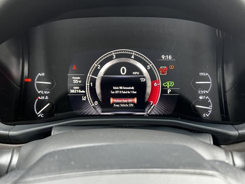 Used 2022 Lexus LX 600 4WD w/ Accessory Package (Z1) image 22