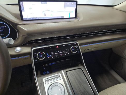 Used 2021 Genesis GV80 3.5T w/ Advanced Package 06 AWD/4WD image 10