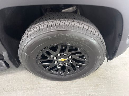 New 2026 Chevrolet Silverado EV LT AWD/4WD image 4