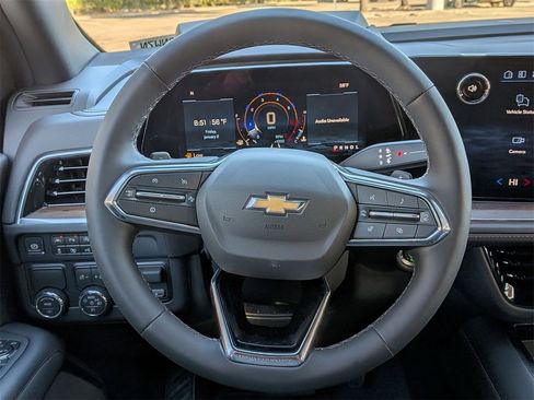 New 2026 Chevrolet Suburban High Country image 10