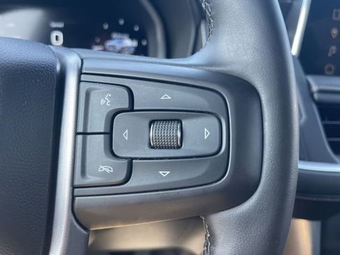 Used 2023 GMC Yukon SLT w/ SLT Luxury Package AWD/4WD image 23