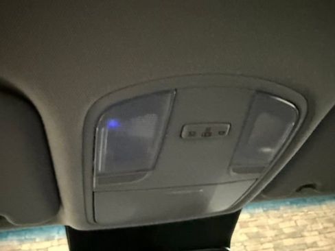 Used 2022 Hyundai Kona SEL AWD/4WD image 28