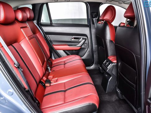 Used 2025 MAZDA CX-50 AWD 2.5 Hybrid w/ Premium Pkg image 23