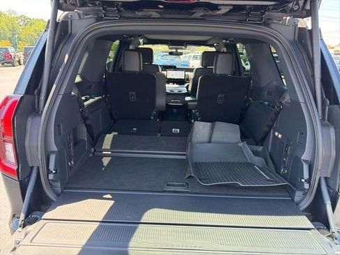 Certified 2025 Ford Expedition Tremor AWD/4WD image 12