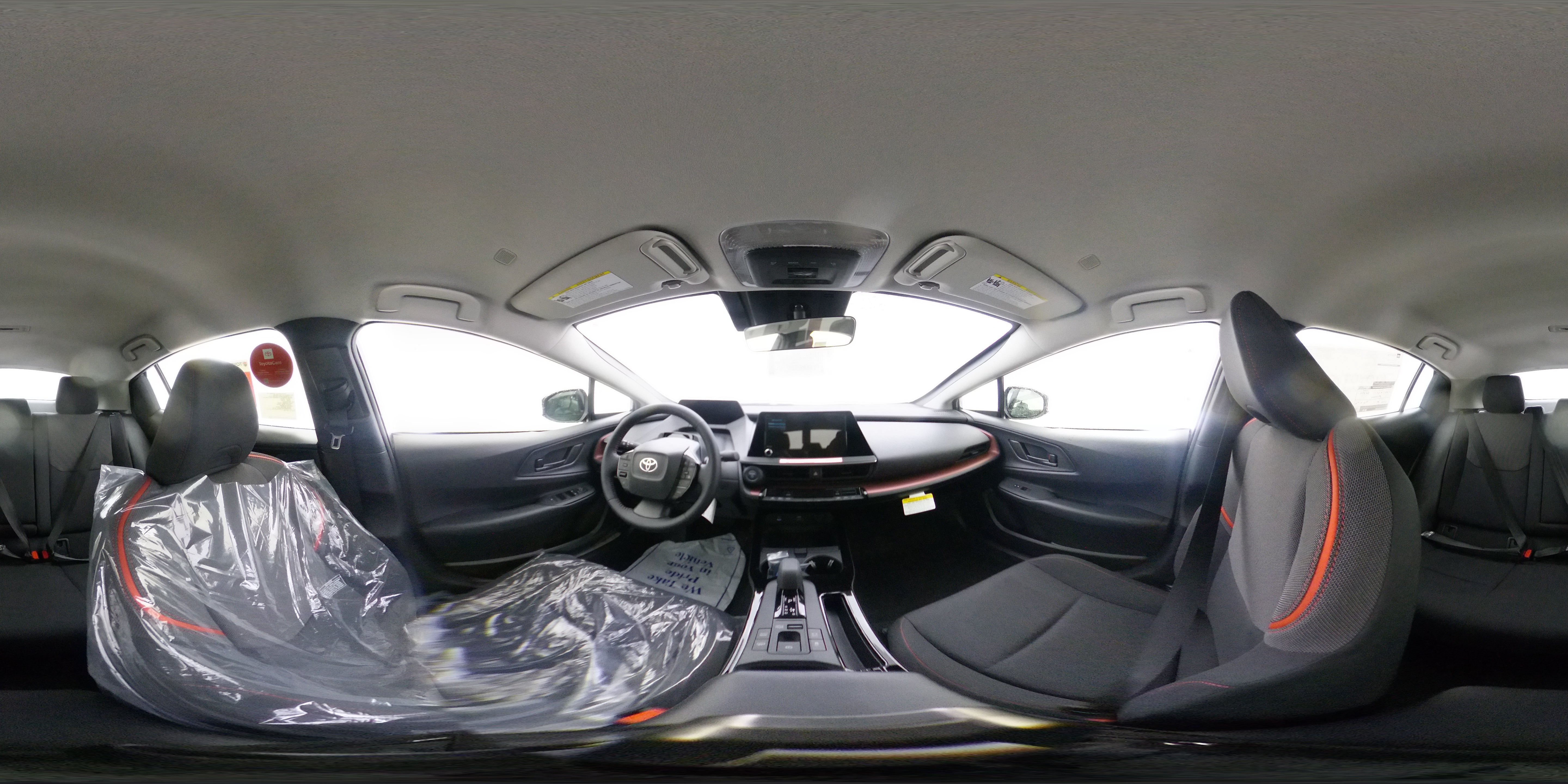 New 2027 Toyota Prius Plug-In Hybrid FWD image 17