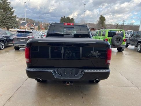 Used 2017 RAM 1500 Sport w/ Black Ram 1500 Sport Group image 5