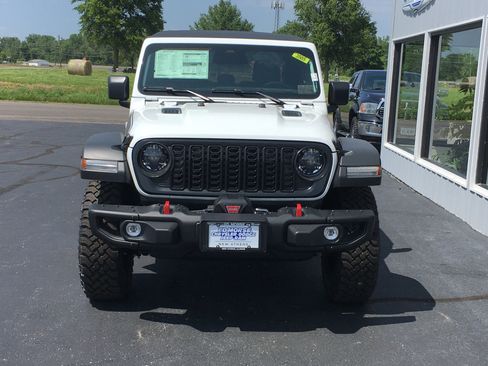 New 2026 Jeep Gladiator Rubicon AWD/4WD image 4