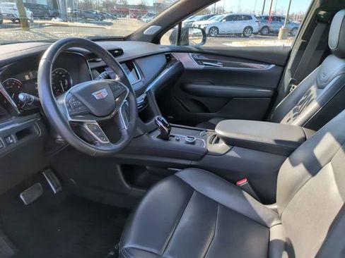 Certified 2022 Cadillac XT5 Sportv w/ LPO, Floor Liner Package image 20