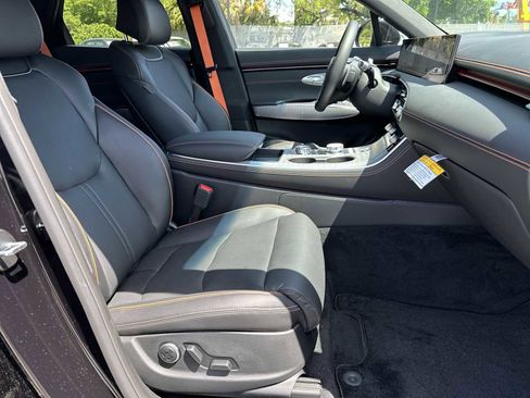 New 2026 Genesis GV70 2.5T Sport Prestige image 36