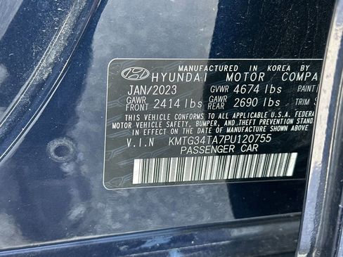 Used 2023 Genesis G70 2.0T w/ Sport Prestige Package image 28