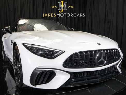 Used 2022 Mercedes-Benz SL 63 AMG 4MATIC image 21