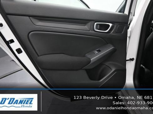 Used 2023 Honda Civic Sport image 36