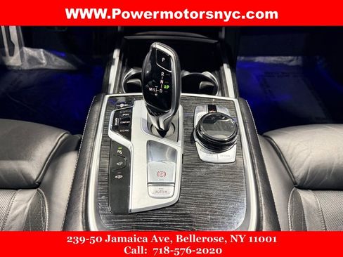 Used 2020 BMW 750i xDrive w/ Executive Package image 36