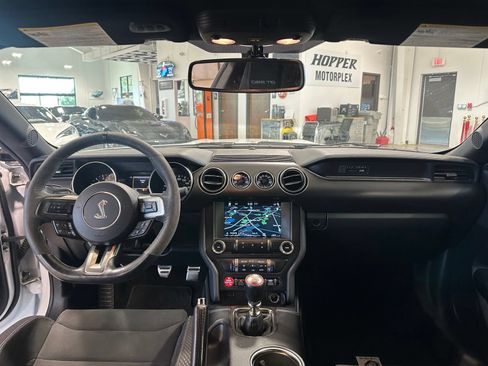 Used 2018 Ford Mustang Shelby GT350 w/ Electronics Package RWD image 17