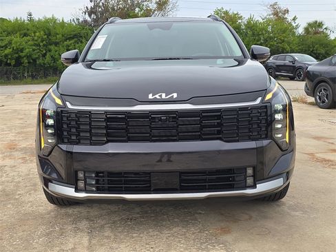 New 2026 Kia Sportage SX image 3