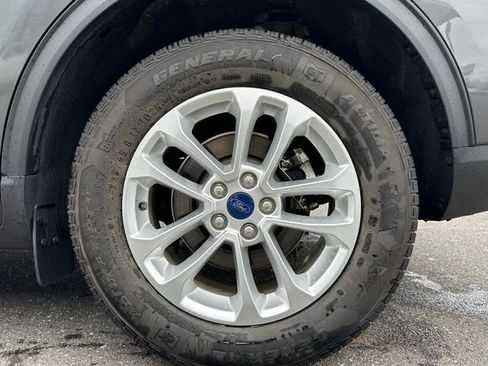 Used 2020 Ford Escape SE image 7