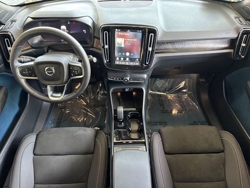 Certified 2023 Volvo C40 P8 Recharge Plus AWD/4WD image 12