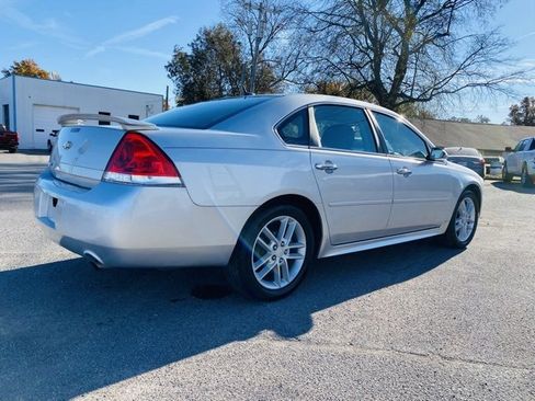 Used 2013 Chevrolet Impala LTZ image 8
