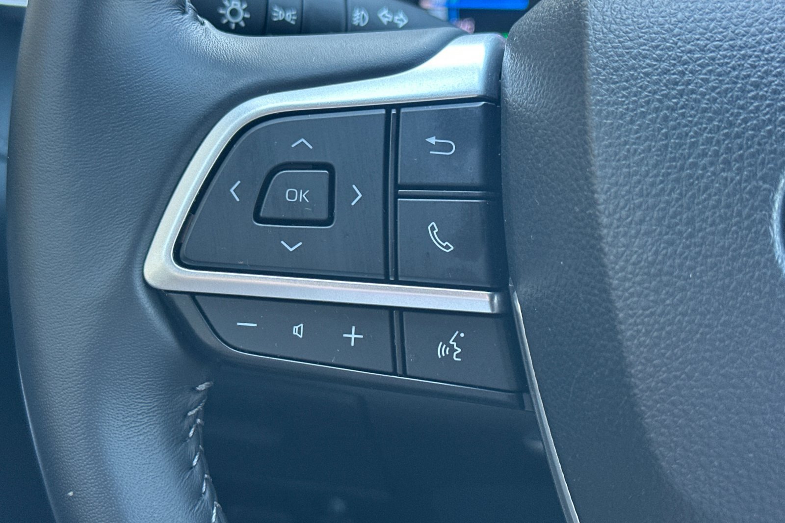 Certified 2026 Toyota Highlander XLE AWD/4WD image 38