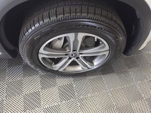 Used 2019 Mercedes-Benz GLC 300 image 33