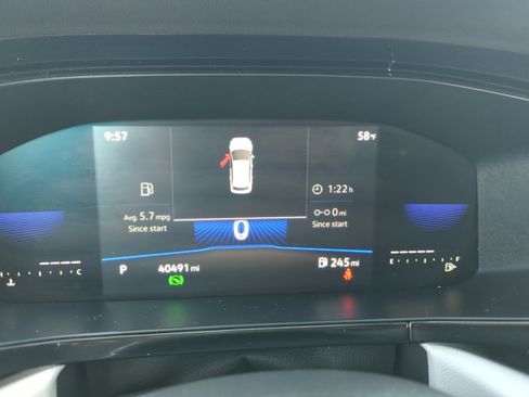 Certified 2022 Volkswagen Taos S image 11