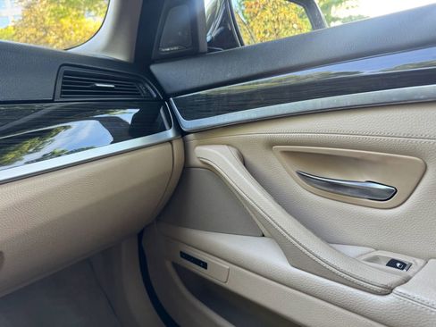 Used 2014 BMW 535d xDrive AWD/4WD image 21