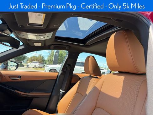 Used 2025 Lexus IS 300 w/ Premium Package RWD image 10