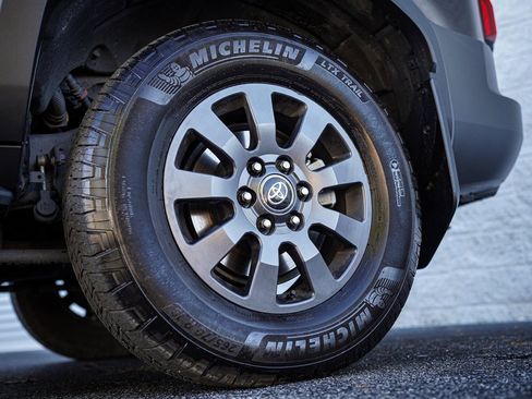 Used 2024 Toyota Land Cruiser w/ Premium Package image 19