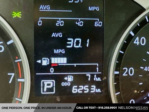 Certified 2025 Nissan Kicks Play S image 12