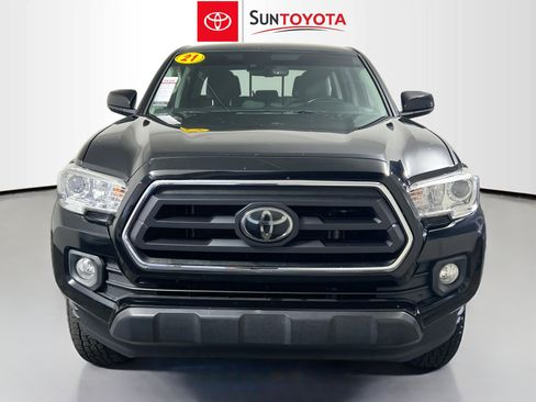 Used 2021 Toyota Tacoma SR5 image 10
