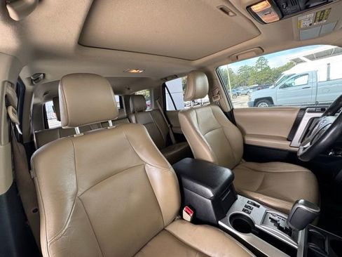 Used 2013 Toyota 4Runner Limited image 18
