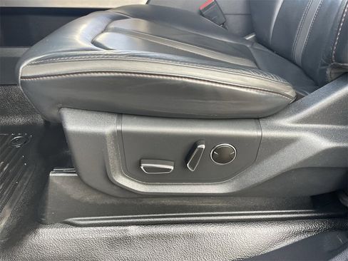 Certified 2022 Ford F450 Platinum w/ FX4 Off-Road Package image 23