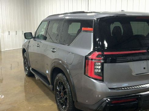 Used 2026 Nissan Armada PRO-4X AWD/4WD image 7