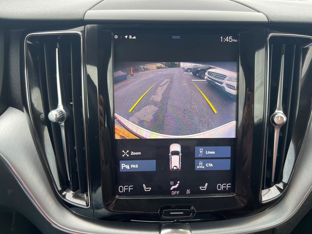 Used 2020 Volvo XC60 T6 Momentum w/ Protection Package Premier AWD/4WD image 27
