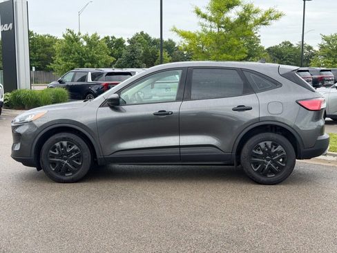 Used 2020 Ford Escape S AWD/4WD image 3
