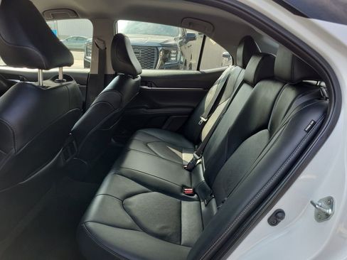 Used 2023 Toyota Camry XSE image 13