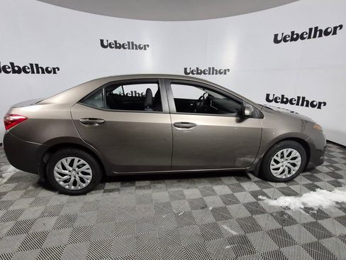 Used 2018 Toyota Corolla L image 8