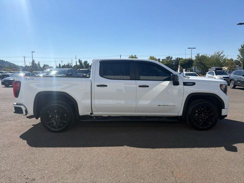 Used 2024 GMC Sierra 1500 Pro w/ Graphite Edition AWD/4WD image 2