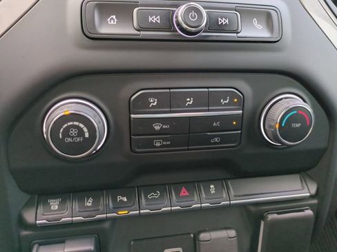 Certified 2024 Chevrolet Silverado 2500 Custom w/ Custom Value Package image 27