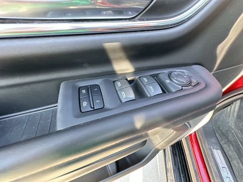 Used 2023 Chevrolet Tahoe RST AWD/4WD image 23