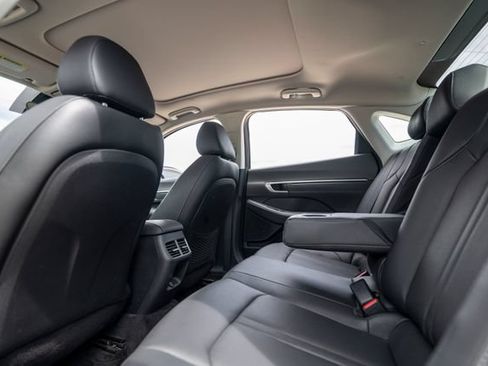 Used 2020 Hyundai Sonata Limited FWD image 35