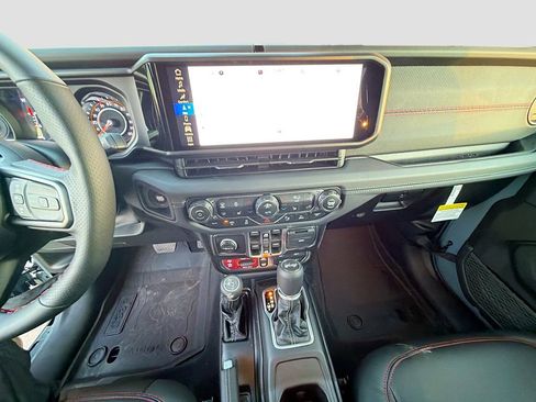 New 2026 Jeep Wrangler Unlimited Rubicon 392 image 28