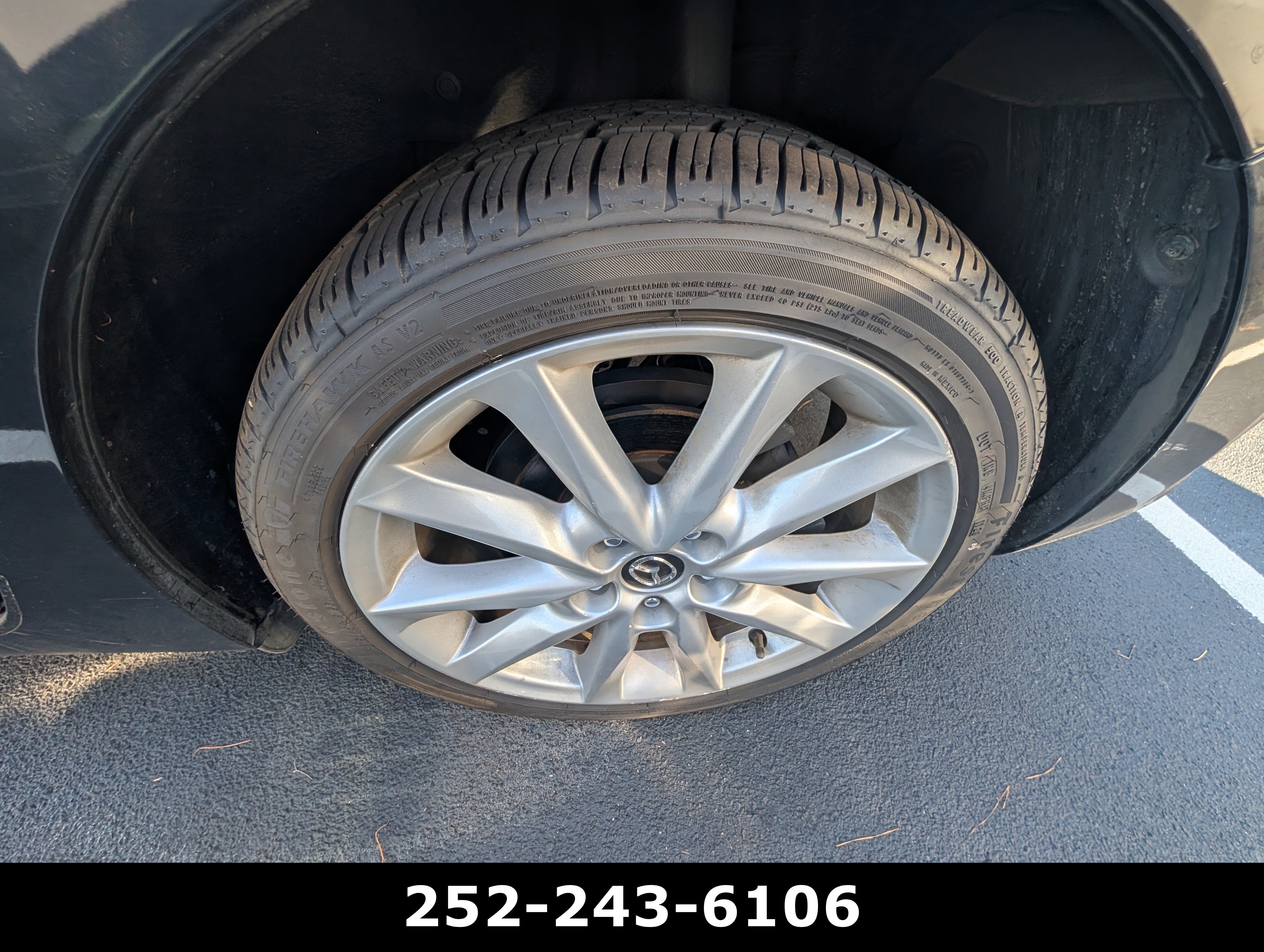 Used 2017 MAZDA MAZDA3 Grand Touring w/ Premium Equipment Package FWD image 10