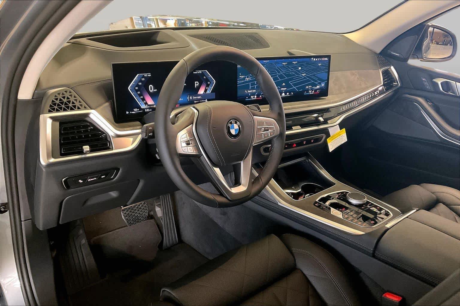 Used 2026 BMW X7 xDrive40i w/ Premium Package AWD/4WD image 12