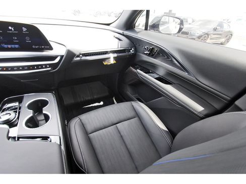 New 2026 Cadillac Lyriq Sport AWD/4WD image 10