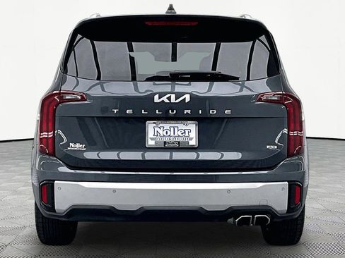 Used 2024 Kia Telluride S w/ S Sunroof Package image 4