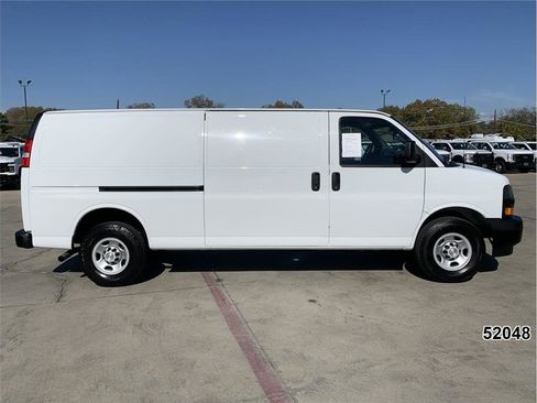 Used 2023 Chevrolet Express 2500 Extended w/ Driver Convenience Package image 5
