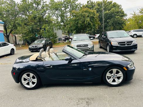 Used 2007 BMW Z4 3.0i image 7